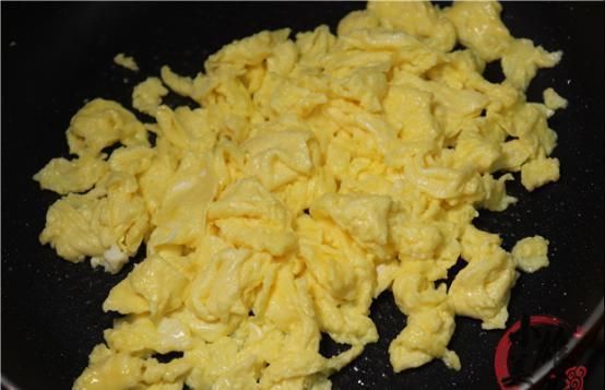 饲料鸡蛋|保存鸡蛋我家从不放冰箱,教你这一招,放一年都不会坏,都学一学