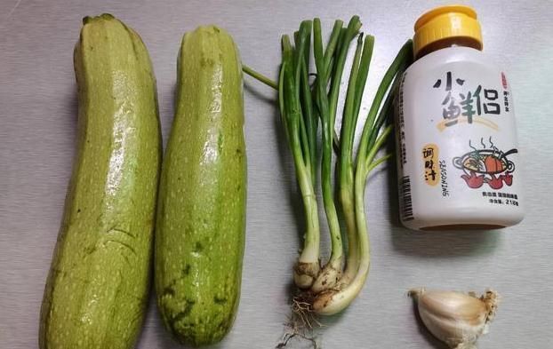 调味汁|苏联女兵为执行任务,洗澡诱敌,这招果然有效!