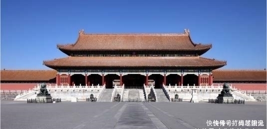  全景图|从高空拍回故宫的全景图看到，故宫是“歪”的，故宫为何修歪了