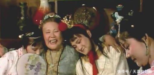 贾敏$为何黛玉刚到贾府，贾母就对她身边的丫鬟挑三拣四原因很隐晦！