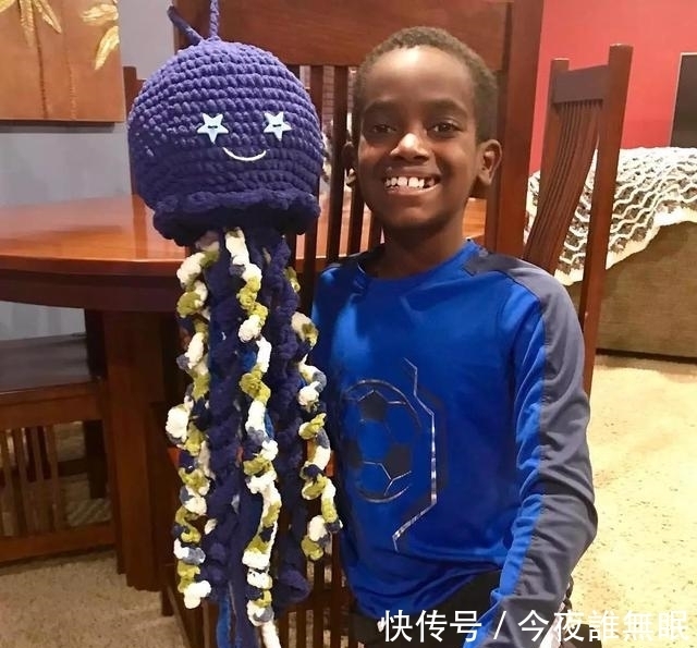 钩针|“你是女孩，应该喜欢洋娃娃呀？”，别让性别偏见害了孩子