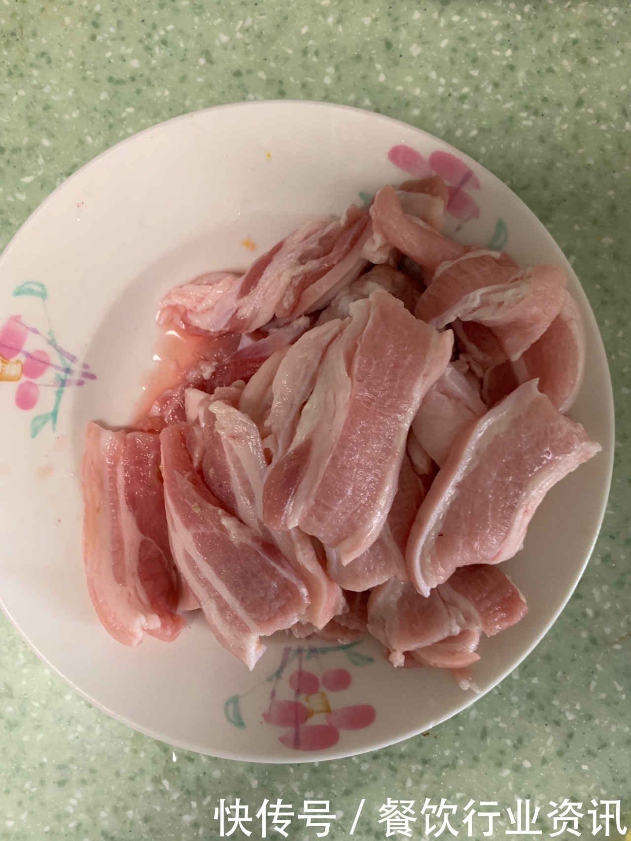 收藏|正宗东北名菜,五花肉白菜炖粉条,还不会的小伙伴们快收藏起来!