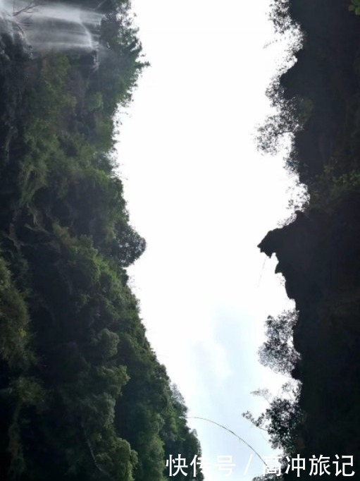 贵州在地球上有道美丽的伤疤,韩红的歌曲天亮了来源于此景区事故