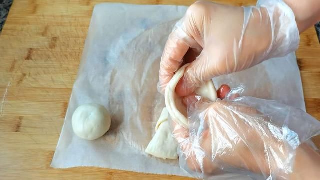 香蕉酥|手抓饼不光能当早餐饼，还能这样做，香酥可口，馋得孩子想吃下顿