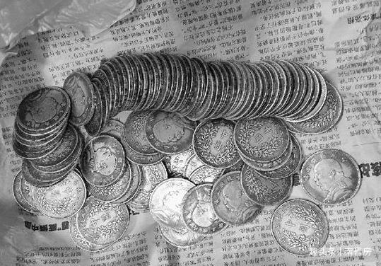 思想家#当年鲁迅在北京买了一座四合院,曾花了3765块大洋,如今值多少