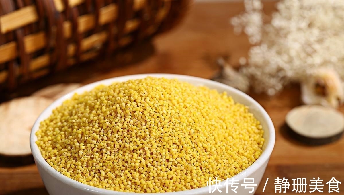 小米粥|煮小米粥时，直接下锅就错了，多做一步，能煮出油，还能更营养
