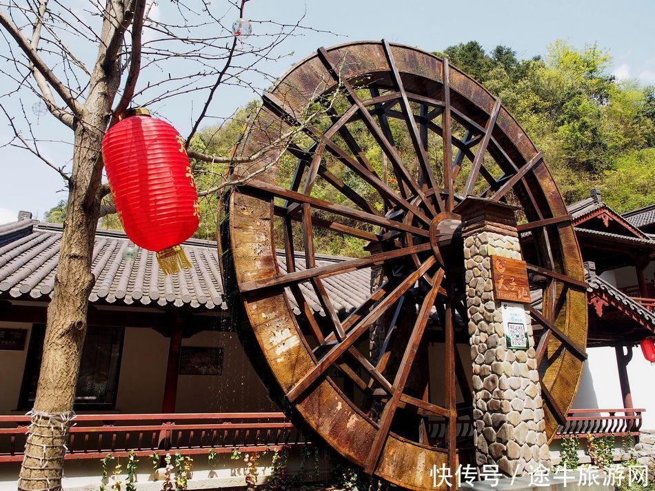 桐庐天子地，集樱花林、溶洞、湖泊峡谷的小众目的地，人少景美