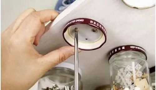 没想到老干妈瓶子能做成这个,后悔扔了那么多……