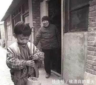 老照片|70年代老照片,满满的回忆,最后一张估计现在的小孩都没见过