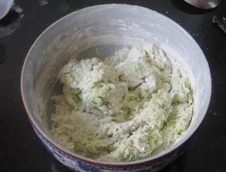 一款甜点，不用烤箱不用油炸，香甜又细腻