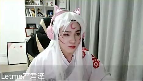 直播间|Letme兑现300W粉丝诺言，Cos杀生丸和水晶哥互动