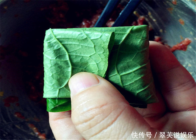 叶子|农村有种繁殖能力很强的叶子，没想到还可以和肉一起吃！