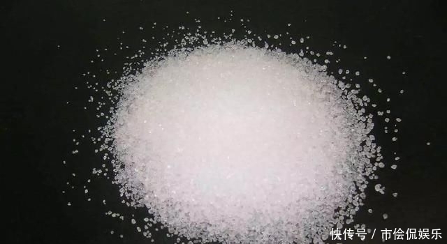 黄叶|这四种酸水浇花,1个月浇一次,叶子浓绿、开花稠密