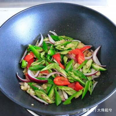 泡椒牛肉嫩滑的小窍门,如何处理牛肉