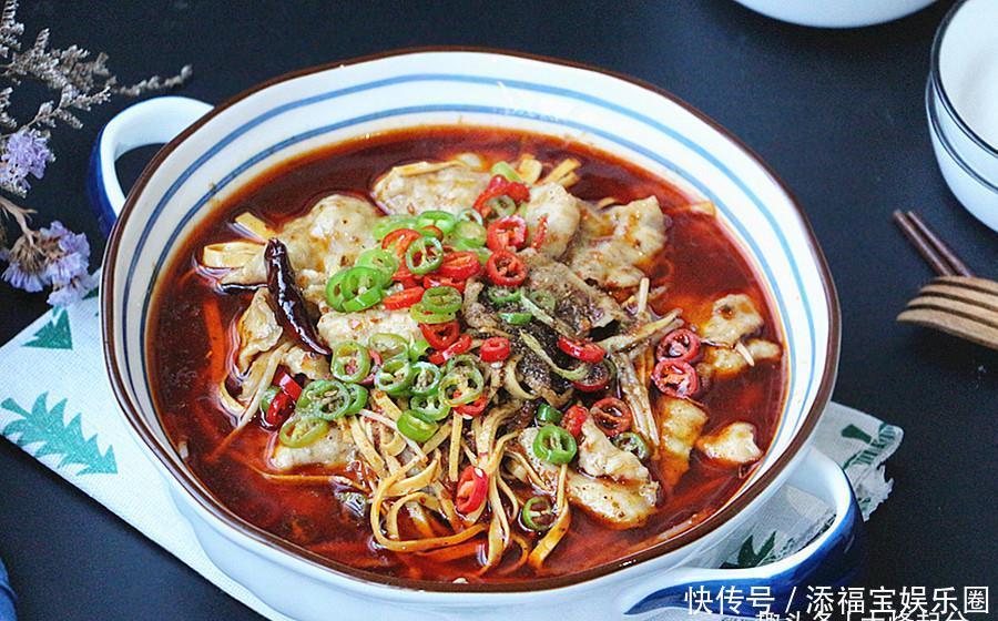 超嫩滑的水煮肉片，麻辣鲜香，红亮诱人，太有食欲了