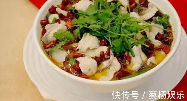 双花|美食推荐：水煮鱼，双花炝番茄，西红柿牛肉片，土豆饼的做法