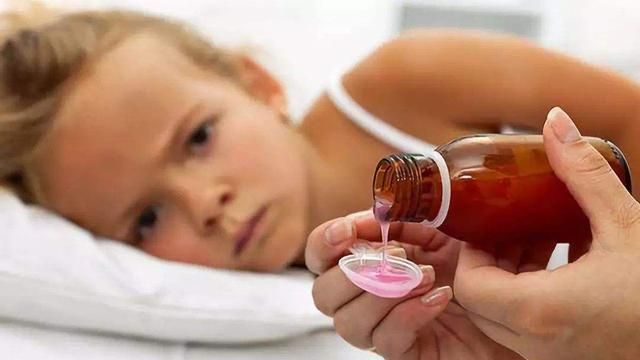 氨基酚|孩子出现发烧症状,家长要怎样处理?赶紧学起来