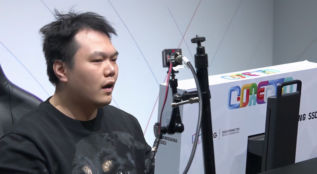 wcg|剑圣老矣尚能战否？恭喜Fly夺得wcg魔兽争霸项目冠军
