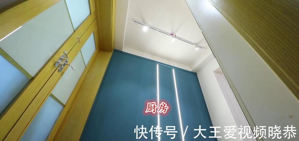 开放式|“冰箱式”厨房,国外早就很流行了!看着像柜子,打开该有的都有