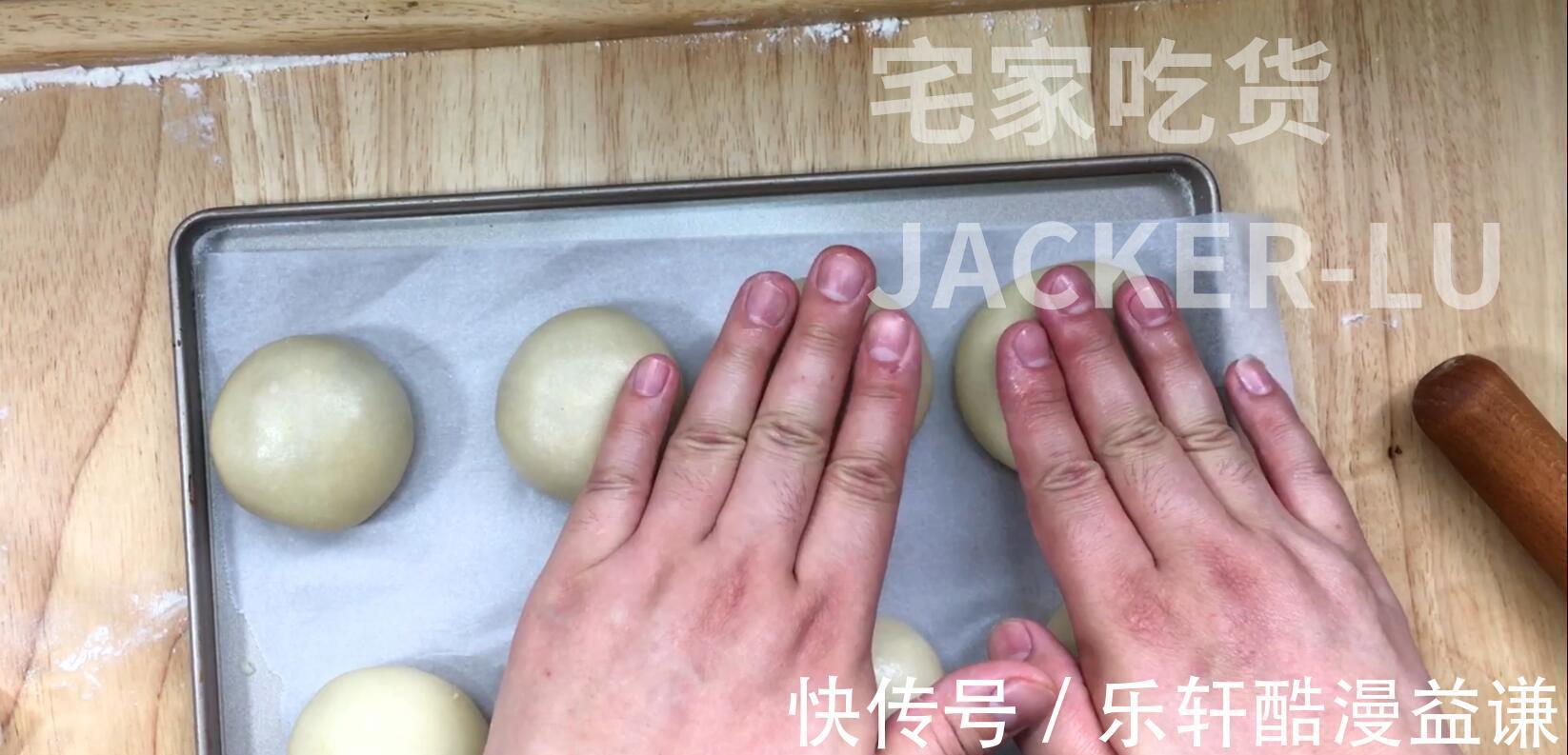 大包酥|榨菜鲜肉月饼，第一次尝试大包酥，又酥又香超级好吃。