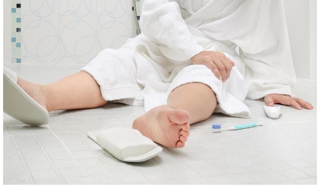 钙质|骨质疏松不能喝牛奶?86岁骨科医生呼吁:养骨,日常做好3件事情