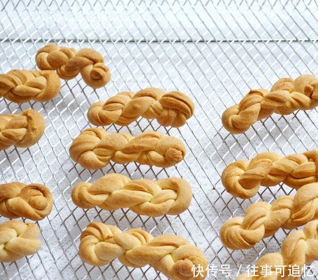 非油炸小麻花,香酥可口,不油腻,好吃到停不下来