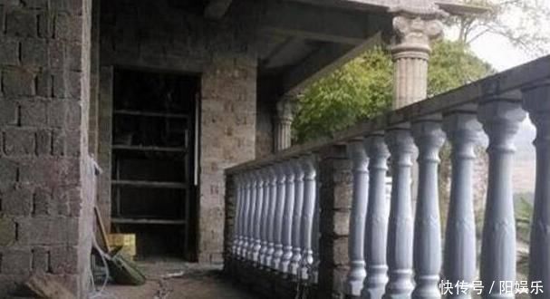 装修|邻居盖了栋这样的房子,村里人都被吓到了,现在房子空着没人住