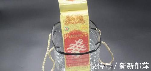 空油桶上穿2根绳子,真是厉害了,解决了困扰大家的一大难题,实用