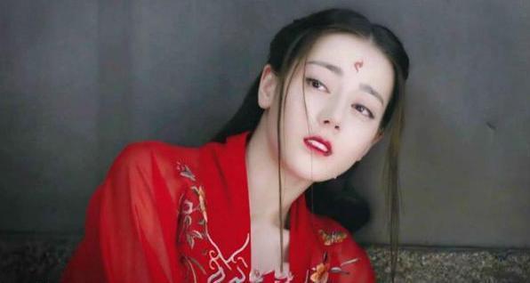 凤九|宝妈沉迷追剧,给娃取名“凤九”,宝爸听后:我这姓,合适吗?