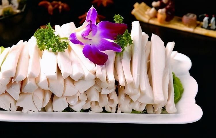  早好|女性想显年轻，推荐三种食物，延缓衰老，美容养颜，早吃早好