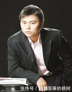 明朝|《明朝那些事儿》作者是什么样的人?低调孤僻,默默无闻的公务员