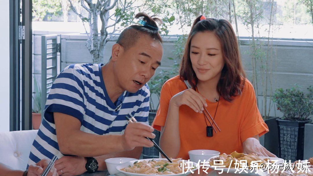 带货翻车,拍3分烂片,身家5亿的陈小春还有多少情怀能消费