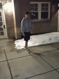 |搞笑GIF:太刺激了 有个这样的女朋友 身体真的受不了