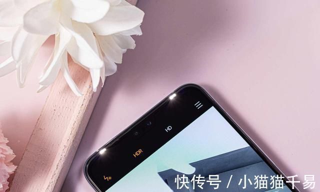 S10Pro|常规美颜自拍势必被淘汰？vivo S10 Pro力推“新时代自拍”