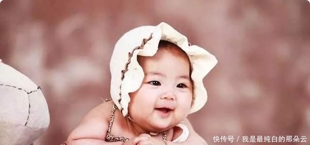 宝妈|宝宝出生多久认识妈妈,有以下表现,说明娃已经从心里开始依赖你