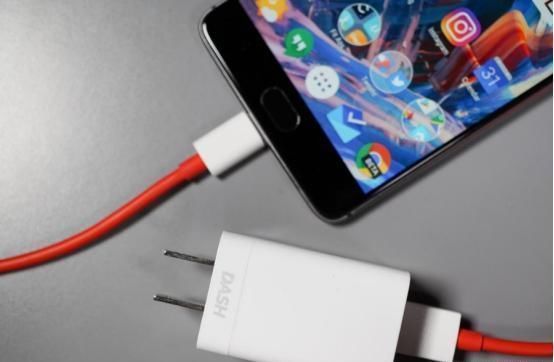 解决|中国手机厂商有多强大？美国专家：解决了困扰人类200年的难题