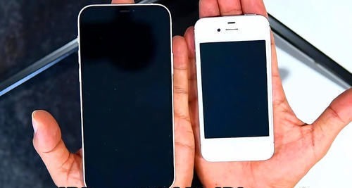 iphone 4|乔布斯与库克的经典对决，iPhone12与iPhone4真机对比，精彩