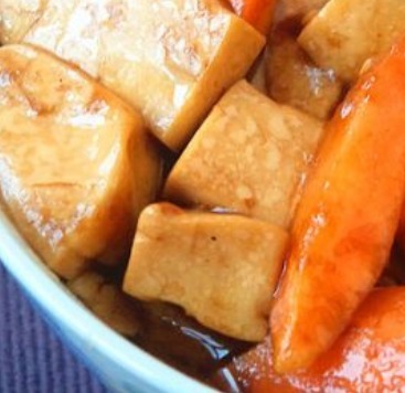 子宫|炒胡萝卜时加一宝，三天一盘，子宫越来越干净，肌肤也更白净！