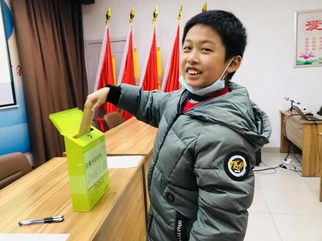 源心$“写下五年后的小小梦想”——扬州邗江源心社工开展“致五年后的自己”儿童成长主题活动