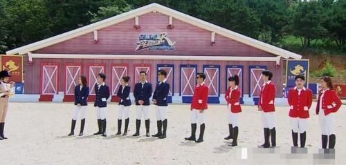 张大大|跑男游戏有毒,黄龄惨遭张大大咸猪手,baby看到以后吓得不敢玩了