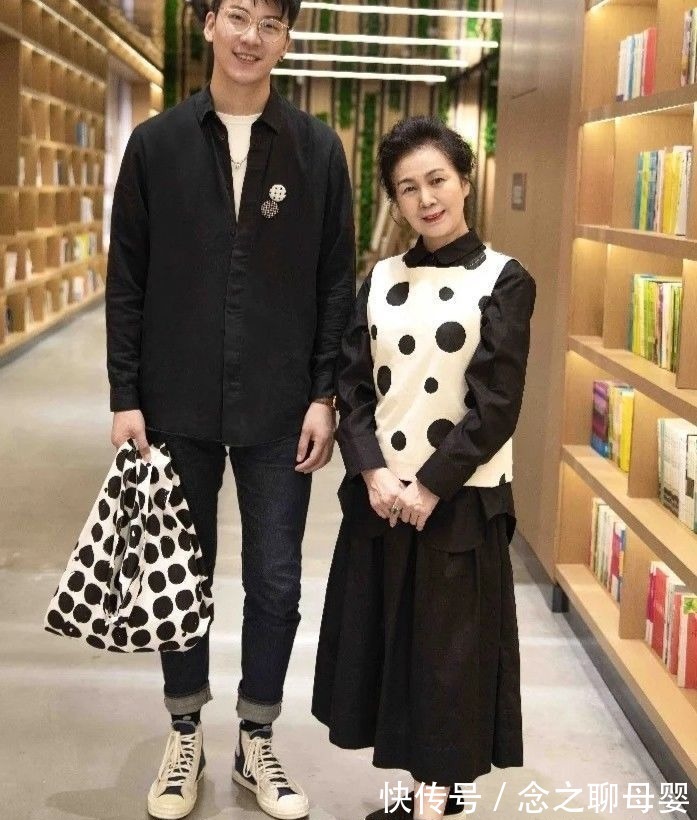 奶奶 女人会打扮越老越优雅,这位奶奶靠穿成赢家,人到60依旧美丽动人