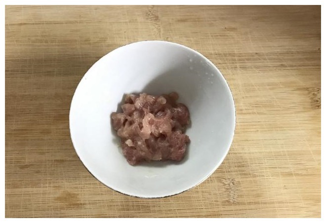 不想做饭就来碗快手炒面,美味营养,简单易做,10分钟吃上