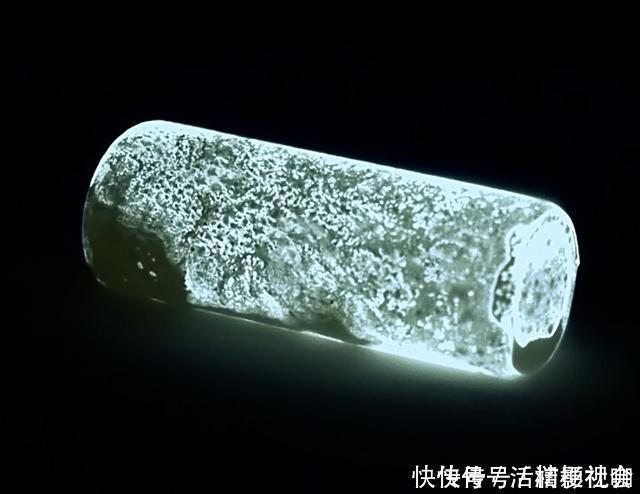 提取 他收集5500升尿液,想要提取黄金,结果发现改变世界的新元素