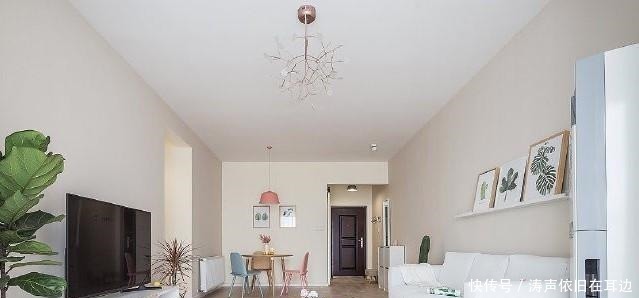 新房|极简主义新房完工入住,进门就感受到宽敞舒适,客厅效果很吸引人