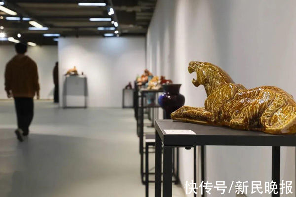 平顶山学院|虎虎生风！浦东群艺馆新馆展厅首次启用，首展就是TA