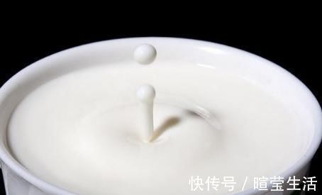 燕麦片|缓解失眠“劲敌”被揭晓，不是牛奶，睡前喝一杯，一觉睡到天亮