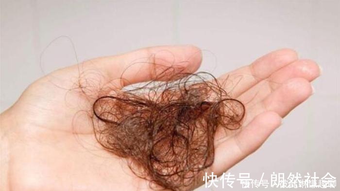 当心|这3种洗发水已遭曝光,家里若有就赶紧扔掉,当心起头屑还掉头发