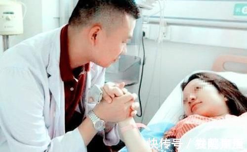 医生|男生陪45岁孕妈待产，被医生夸赞孝顺，孕妇：他是孩子的父亲