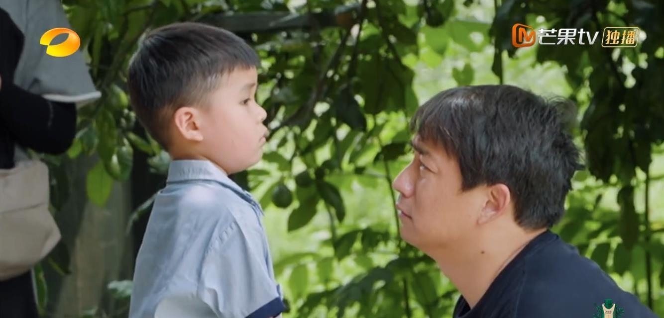 张艺兴|《向往的生活5》张艺兴治愈感爆棚，史航曝私人书单，引起热议！