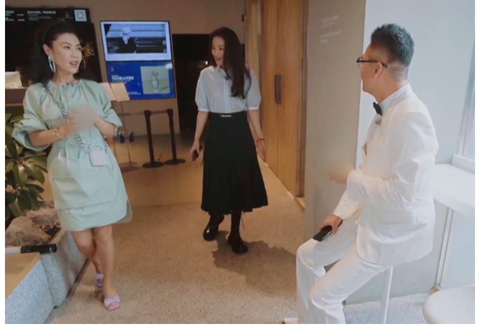 周杰|桃花塢他才是高級玩家，化解宋丹丹尷尬，反擊舒淇無禮